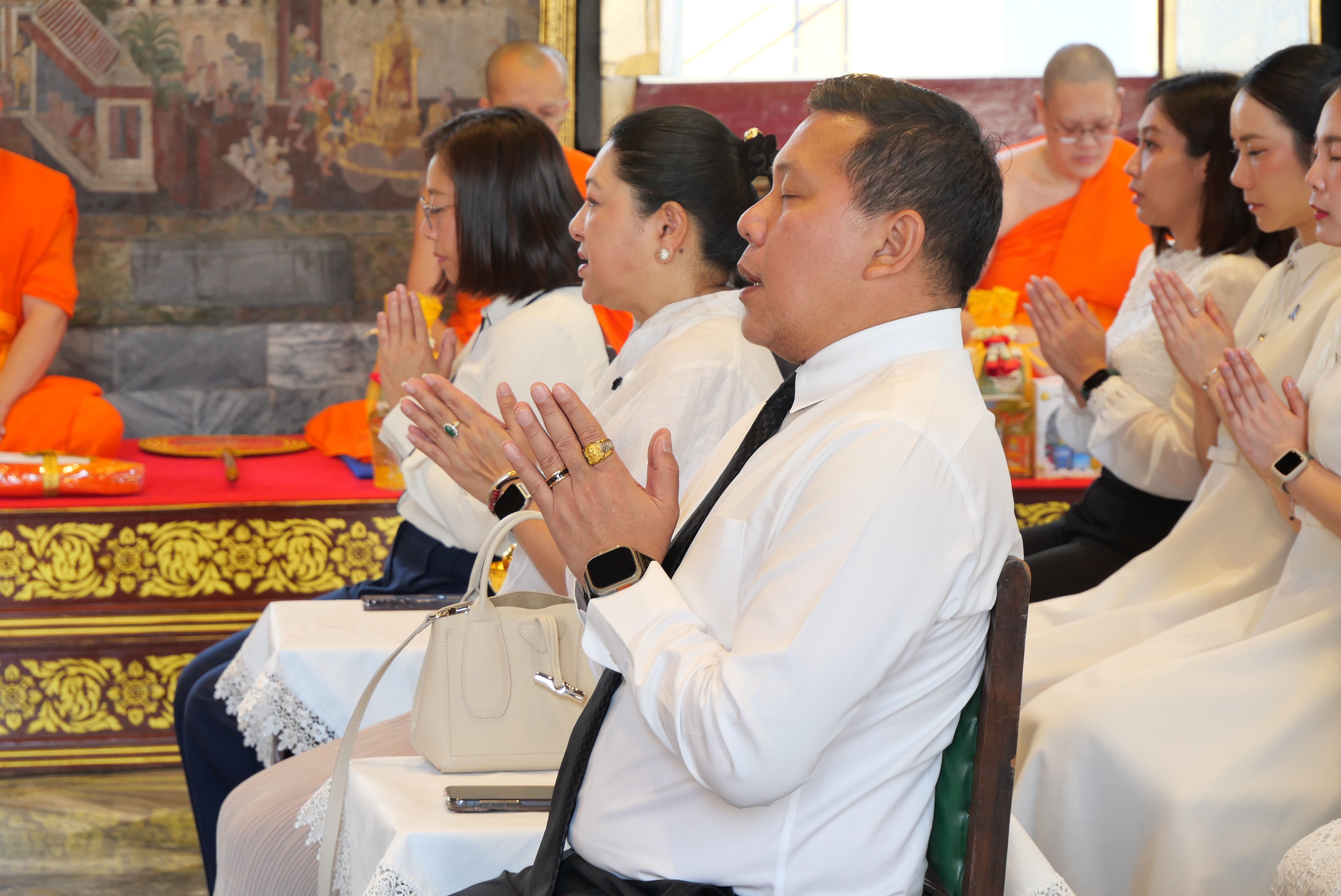 title - ปลัดกระทรวงเกษตรและสหกรณ์ พร้อมด้วยคณะผู้จัดเตรียมงานพระราชพิธีพืชมงคลจรดพระนังคัลแรกนาขวัญ ประจำปี ๒๕๖๙ ทำบุญถวายผ้าไตรและเครื่องไทยธรรม